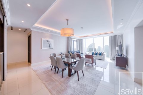 Apartament në Downtown Dubai (Downtown Burj Dubai), Dubai, Emiratet e Bashkuara Arabe 3 dhoma gjumi, 202.71 m2. № 755155