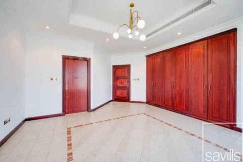 Villa in vendita a Palm Jumeirah, Dubai, EAU 5 camere da letto, 657.1 mq. № 755151 - foto 10