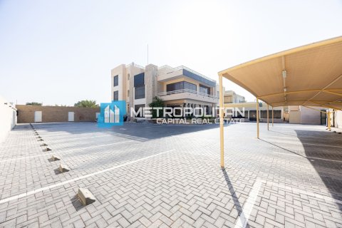Commerciële villa te koop in Khalifa City, Abu Dhabi, VAE 2090.3 vr.m., nr 695504 - foto 3