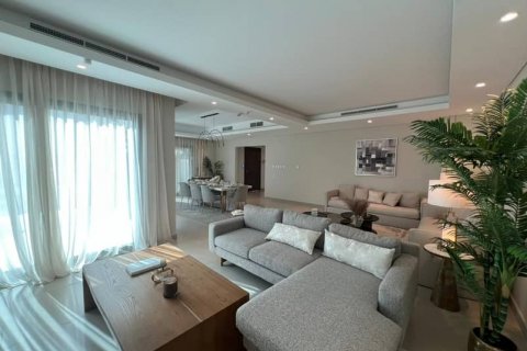 Willa na sprzedaż w Al Rahmaniya, Sharjah, ZEA 4 sypialnie, 256 mkw., nr 396107 - zdjęcie 14