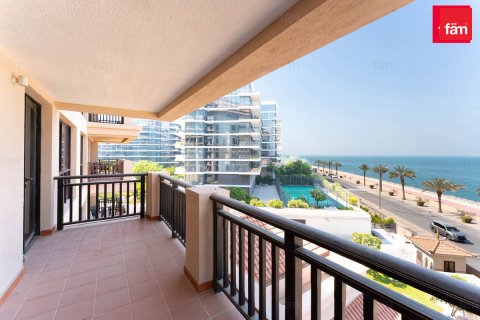 Apartment i Palm Jumeirah, Dubai, UAE 1 soveværelse, 141.6 kvm № 738995