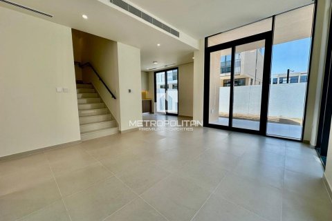 Rumah bandar di Dubai South (Dubai World Central), Dubai, UAE 4 bilik tidur, 210 meter persegi № 664841