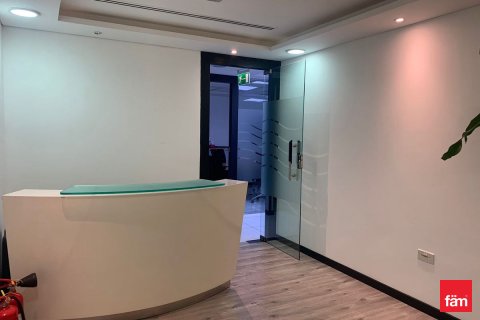 Dubai, UAE의 임대용 사무실 115.7제곱미터 번호 708474 - 사진 6