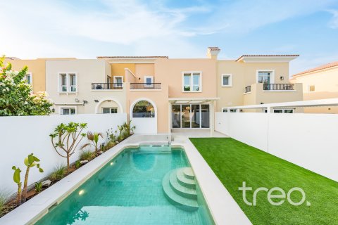Villa in Arabian Ranches, Dubai, UAE 4 bedrooms, 229.93 sq.m. № 753650 - photo 2