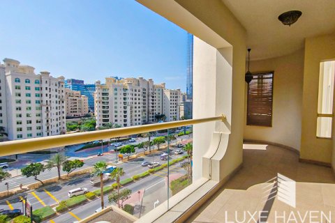 Apartmen di Palm Jumeirah, Dubai, UAE 2 bilik tidur, 147.04 meter persegi № 421248 - foto 12