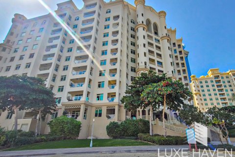 Apartmen di Palm Jumeirah, Dubai, UAE 2 bilik tidur, 147.04 meter persegi № 421248 - foto 16