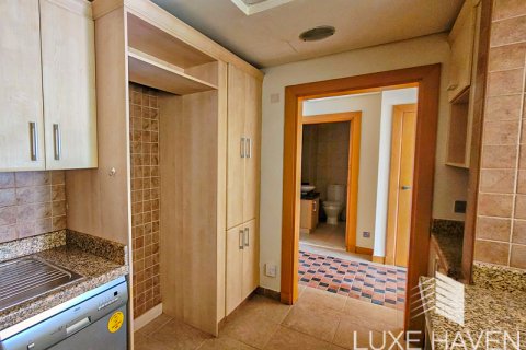 Apartmen di Palm Jumeirah, Dubai, UAE 2 bilik tidur, 147.04 meter persegi № 421248 - foto 9