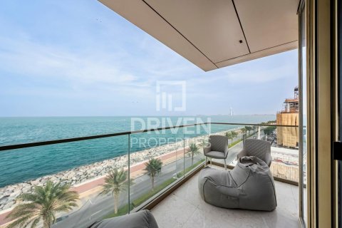 דירה ב Palm Jumeirah, Dubai, איחוד האמירויות 3 חדרי שינה, 181.63 מ