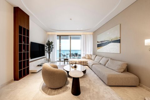 Apartman u gradu Palm Jumeirah, Dubai, UAE 3 spavaće sobe, 181.63 m2 Br. 765359 - Slika 3