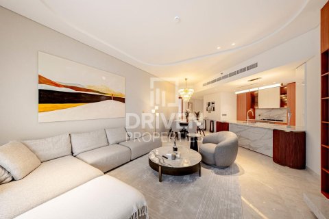 Apartman u gradu Palm Jumeirah, Dubai, UAE 3 spavaće sobe, 181.63 m2 Br. 765359 - Slika 2