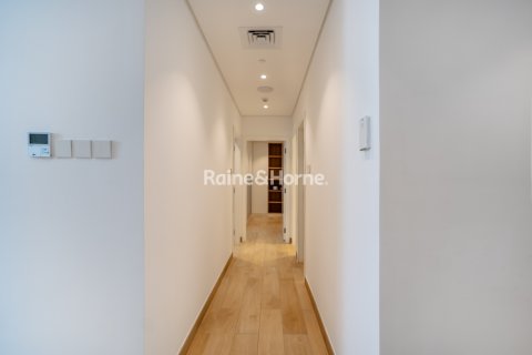 Снять в аренду квартиру в Джумейра, Дубай, ОАЭ 2 спальни, 136.5м2, № 707574 - фото 12