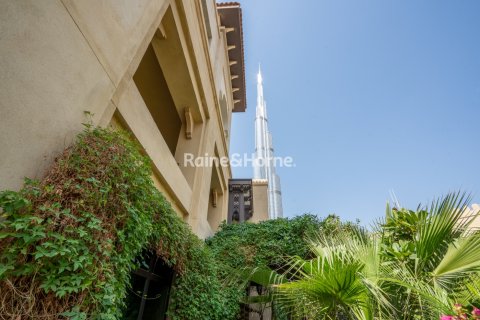 آپارتمان در Old Town، Dubai ، امارات متحده عربی 2 خوابه ، 191 متر مربع.  شماره 707576