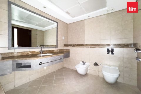 Apartment in Dubai, UAE 2 bedrooms, 178.8 sq.m. № 763780 - photo 17