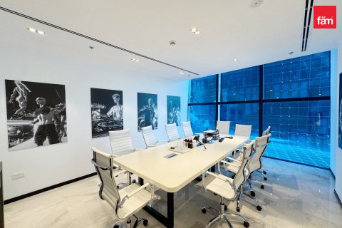 Oficina en alquiler en Business Bay, Dubai, EAU 248 m2 № 585234 - foto 18
