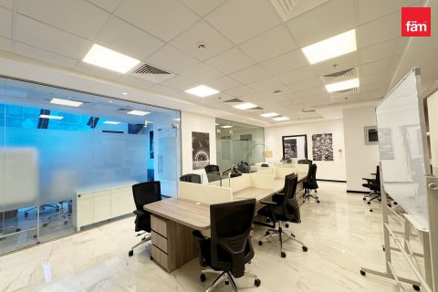 Oficina en alquiler en Business Bay, Dubai, EAU 248 m2 № 585234 - foto 11