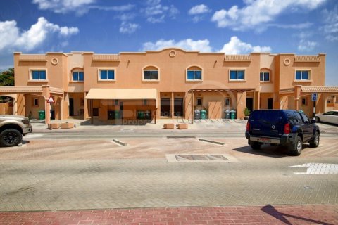 Willa w Al Reef, Abu Dhabi, ZEA 5 sypialnie, 348.4 mkw. nr 406797