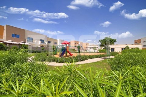 Vila v Al Reef, Abu Dhabi, SAE 4 spálne, 265.3 m2 č. 406801