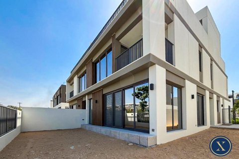Stadthaus in Tilal Al Ghaf, Dubai, VAE: 4 Schlafzimmer, 220 m2 Nr. 628252