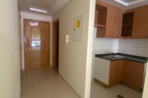 Apartment sa Discovery Gardens, Dubai, UAE 1 silid, 45 sq.m. № 542196 - larawan 4