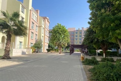 Apartment sa Discovery Gardens, Dubai, UAE 1 silid, 45 sq.m. № 542196 - larawan 5