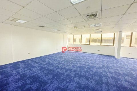 دفتر در Dubai Investment Park، Dubai ، امارات متحده عربی 44 متر مربع.  شماره 542194