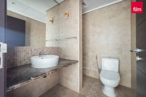 Villa te huur in Dubai, VAE 3 slaapkamers, 819.9 vr.m., nr 766674 - foto 20