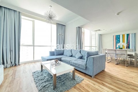 דירה ב Jumeirah Beach Residence, Dubai, איחוד האמירויות 2 חדרי שינה, 152 מ
