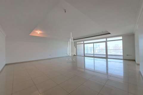 Tourist Club Area, Abu Dhabi, UAE의 임대용 아파트 침실 4개, 291.9제곱미터 번호 481753 - 사진 27
