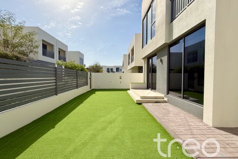 Huvila Dubai Hills Estate, Dubai, Arabiemiraatit 4 makuuhuonetta, 228.73 m2 № 753766 - kuva 2