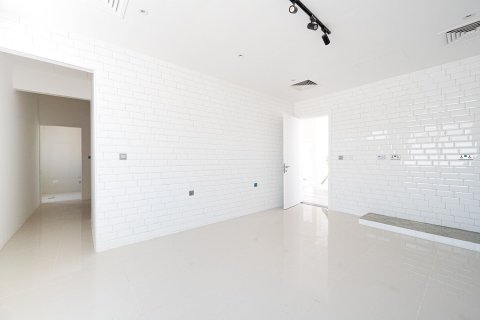 Villa para arrendamento em Dubai, EAU 6 quartos, 743.22 m2 № 750776 - foto 28