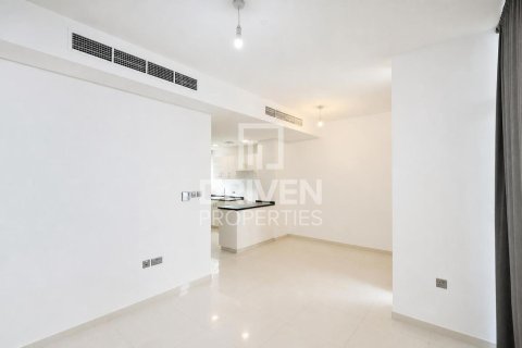 Shtëpi në qytet në Dubai, Emiratet e Bashkuara Arabe 3 dhoma gjumi, 112.23 m2. № 762376 - Foto 6