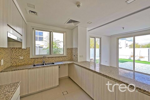 Townhouse til leje i Mudon, Dubai, UAE 4 soveværelser, 173.64 kvm № 733699 - foto 6