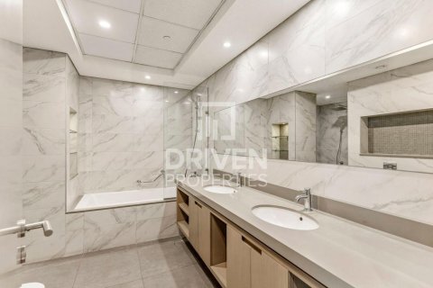 Apartamento para arrendamento em Al Satwa, Dubai, EAU 3 quartos, 198.53 m2 № 745165 - foto 21