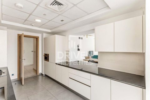 Apartamento para arrendamento em Al Satwa, Dubai, EAU 3 quartos, 198.53 m2 № 745165 - foto 20