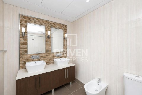 Apartamento en alquiler en DIFC, Dubai, EAU 2 dormitorios, 171.96 m2 № 745137 - foto 14