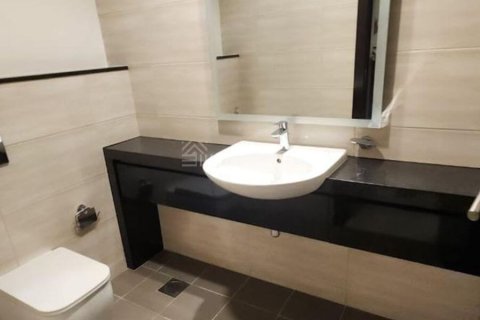 Huoneisto Dubai South (Dubai World Central), Arabiemiraatit 41 m2 № 728779 - kuva 17