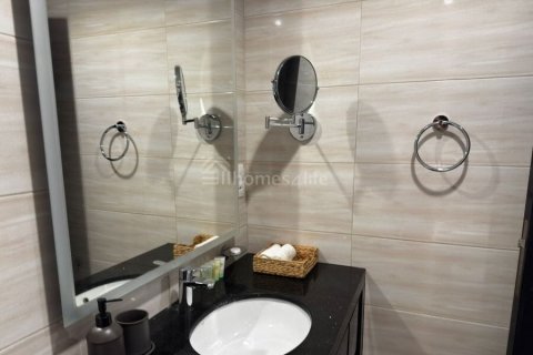 Huoneisto Dubai South (Dubai World Central), Arabiemiraatit 41 m2 № 728779 - kuva 16