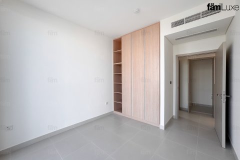 Vila u Dubai, UAE 4 spavaćih soba, 683.8 m2 Br. 692888 - fotografija 17