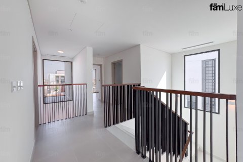Vila u Dubai, UAE 4 spavaćih soba, 683.8 m2 Br. 692888 - fotografija 11