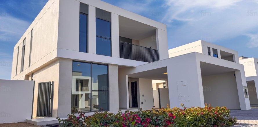 Vila u Dubai, UAE 683.8 m2, 4 spavaćih soba Br. 692888