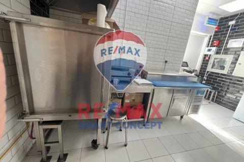 Loja para arrendamento em Khalifa City, Abu Dhabi, EAU 53 m2 № 443479 - foto 10