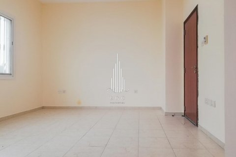 Villa til salg i Abu Dhabi, UAE 4 soveværelser, 253.6 kvm № 533313 - foto 12