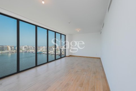 Dupleks di Dubai, UAE 6 bilik tidur, 753 meter persegi № 737535 - foto 3