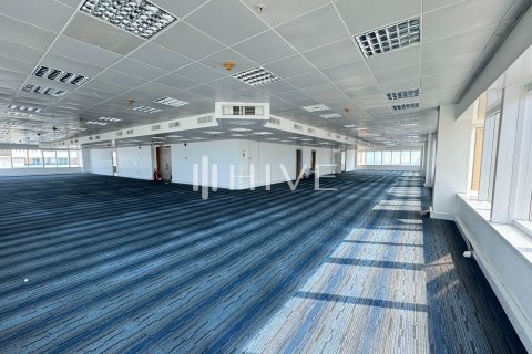 Birojs Sheikh Zayed Road, Dubaijā, AAE 744.3 m2 Nr. 566643 - attēls 9