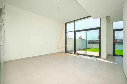 Вилла Al Furjan, Дубай, БАӘ-да 4 жатын бөлмелер, 336 м² № 721770 - фото 8