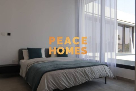 Villa en venta en Tilal City, Sharjah, EAU 5 dormitorios, 610 m2 № 396115 - foto 2
