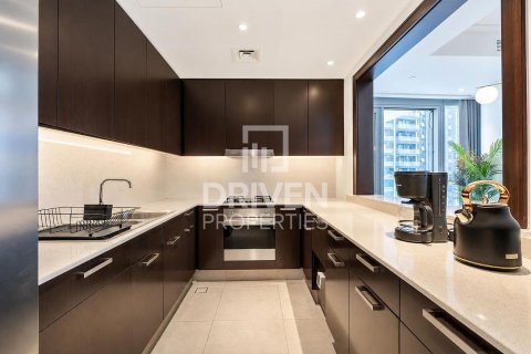 Apartment til salg i Downtown Dubai (Downtown Burj Dubai), Dubai, UAE 2 soveværelser, 159.42 kvm № 765298 - foto 14