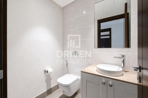Apartment til salg i Downtown Dubai (Downtown Burj Dubai), Dubai, UAE 2 soveværelser, 159.42 kvm № 765298 - foto 16