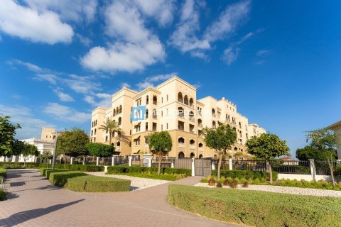 Huoneisto Saadiyat Island, Abu Dhabi, Arabiemiraatit 3 makuuhuonetta, 201 m2 № 686418 - kuva 19