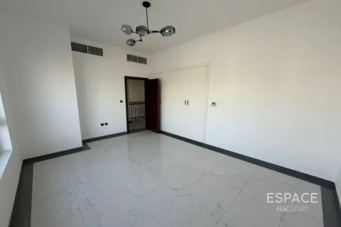 Dubai Land, Dubai, BAE’de satılık sıra ev 3 yatak odası, 246 m&sup2; No 737903 - fotoğraf 12
